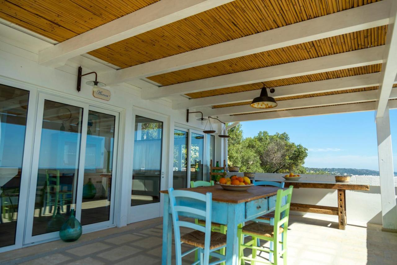 Casa Vacanze De Vita - Amazing View On The Coast Marina Serra Exterior foto